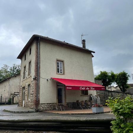 Cafe Du Lac Manthes Exteriör bild